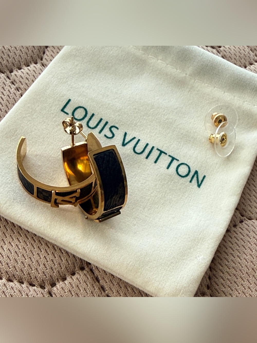 Louis Vuitton EUC Gold tone
Monogram over LV coated canvas   
1” Hoop Earrings - Picture 6 of 10